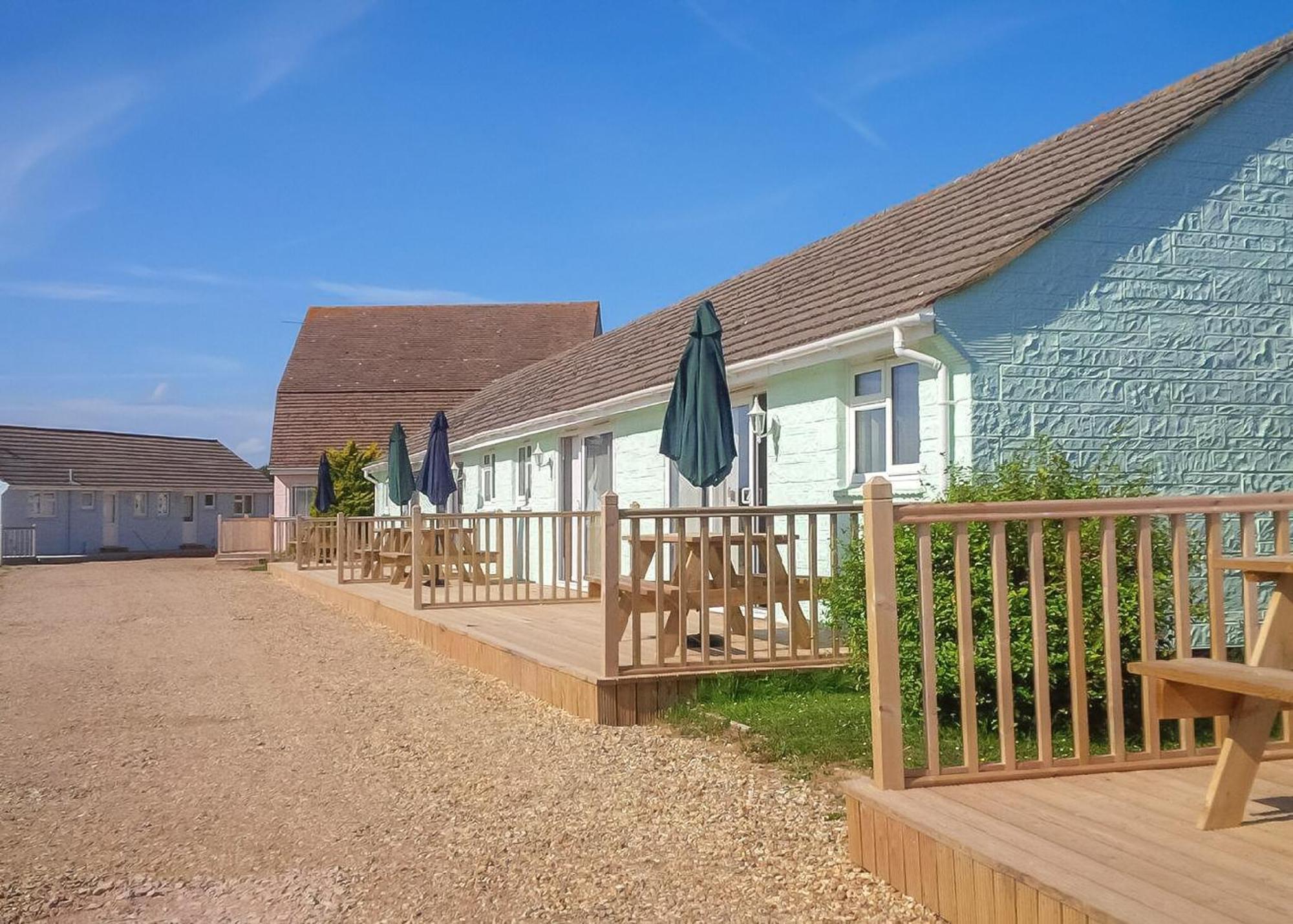 Salterns Village Seaview Buitenkant foto